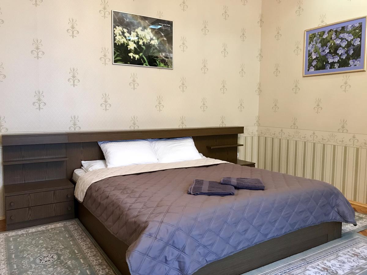 Large Apartment In The City Center Mukačevo Exteriér fotografie